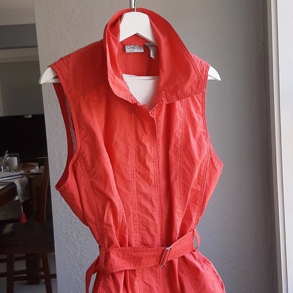 Light Vest - Picture 2 of 13